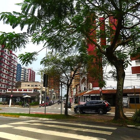 113 Canto Do Forte - 1Dorm - 200 M Da Praia E 20M Dos Bares E Restaurantes - Estacionamento Gratuito E Wi Fi , Tv A Cabo 大普拉亚 外观 照片