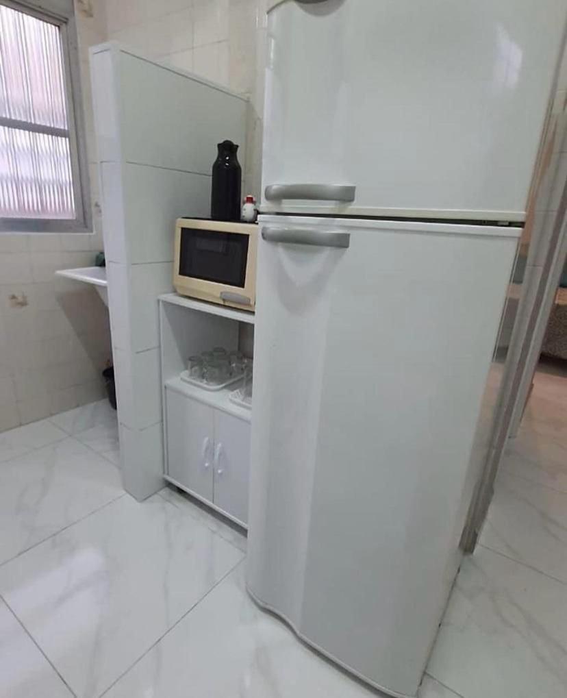 113 Canto Do Forte - 1Dorm - 200 M Da Praia E 20M Dos Bares E Restaurantes - Estacionamento Gratuito E Wi Fi , Tv A Cabo 大普拉亚 外观 照片